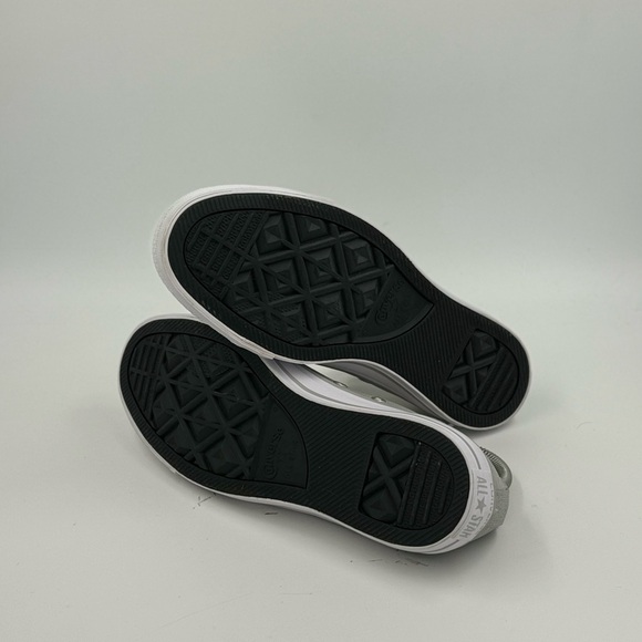 Converse all star silver low top women’s size 8 - Picture 6 of 6